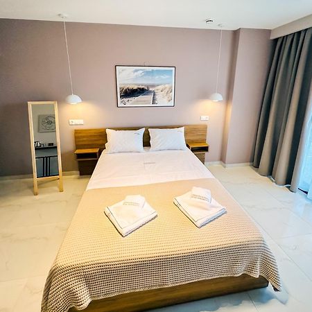 Sithonian Sunset Luxury - Nikiti Cozy Getaways Aparthotel Exteriör bild