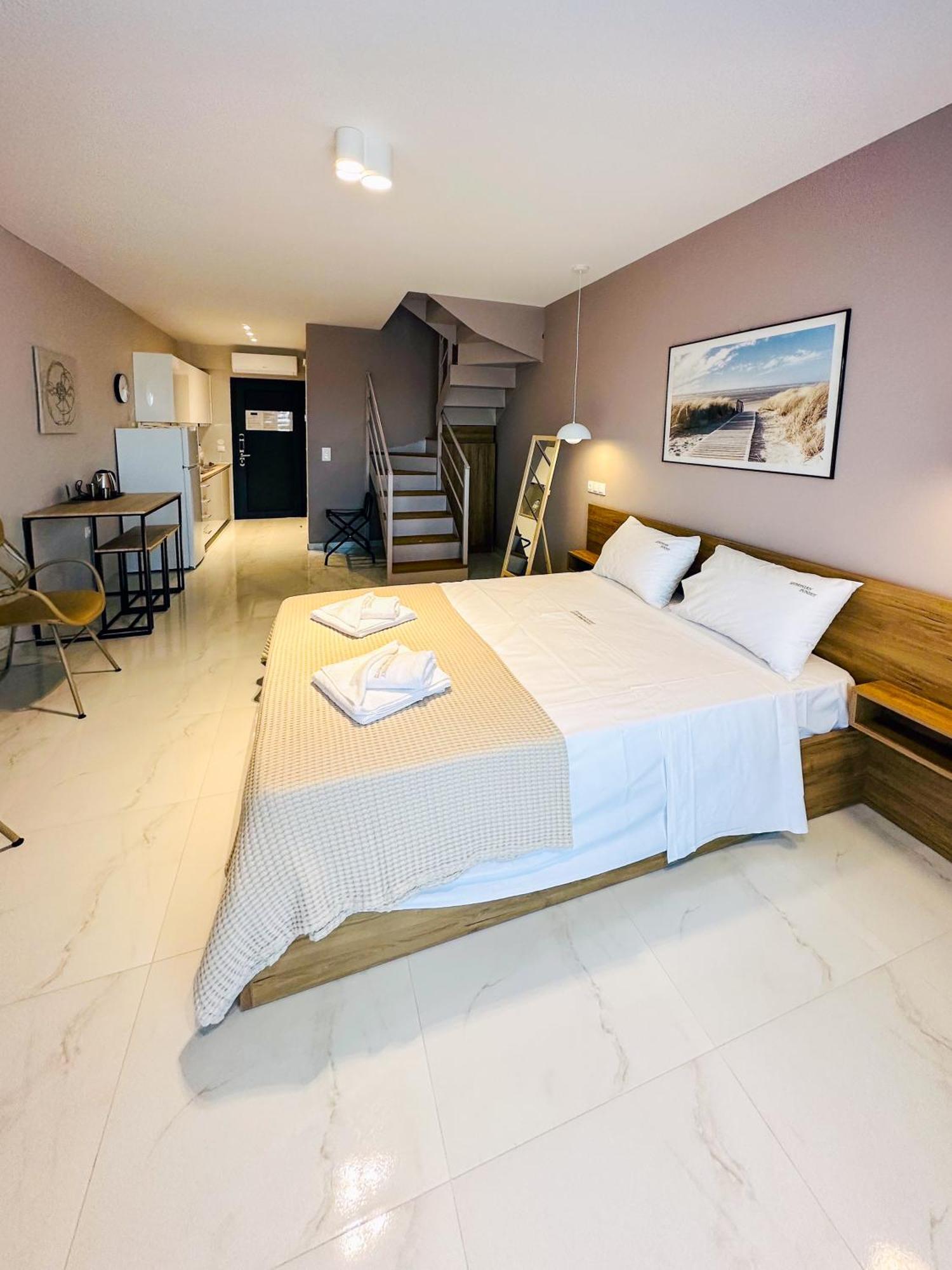 Sithonian Sunset Luxury - Nikiti Cozy Getaways Aparthotel Exteriör bild